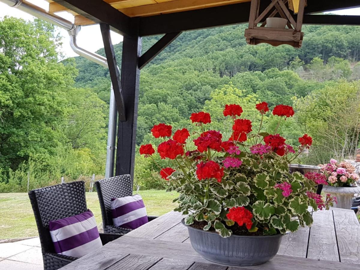 Chalets Lavaux Pouzol Exteriör bild